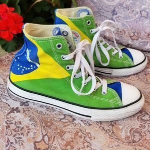 Converse shoes size Youth 3.0 (Women 5.0)